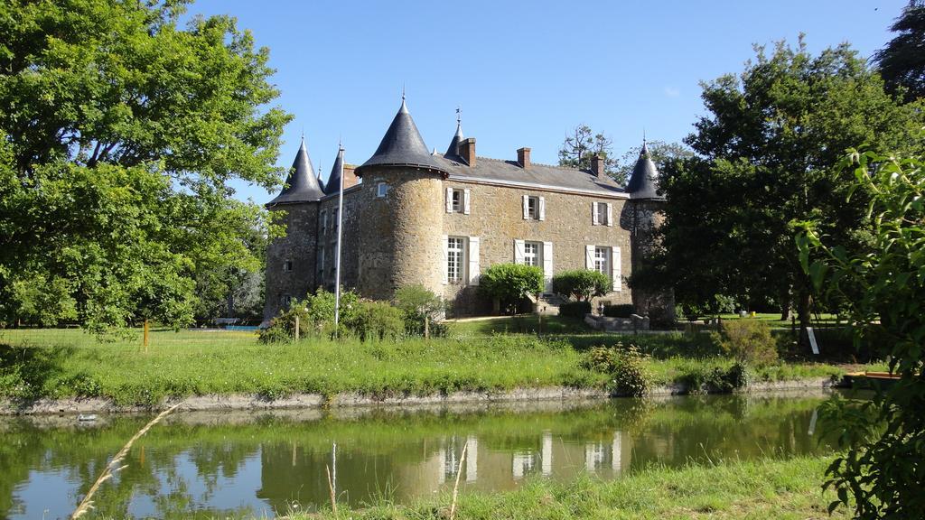 Chateau De La Frogerie Maulevrier Exterior photo