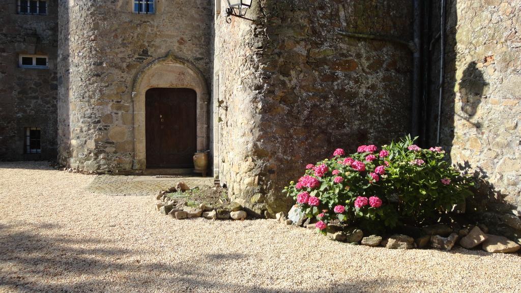 Chateau De La Frogerie Maulevrier Exterior photo