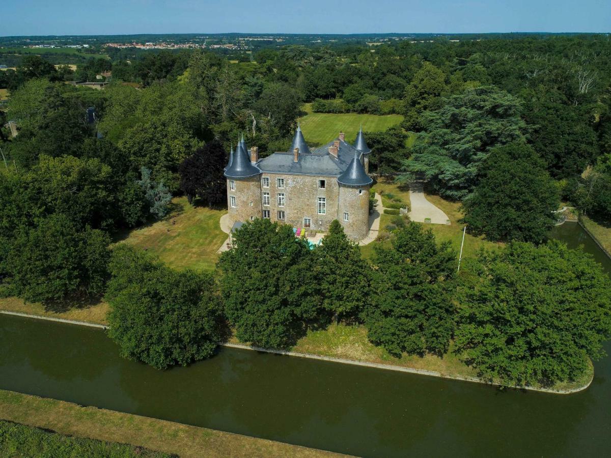 Chateau De La Frogerie Maulevrier Exterior photo